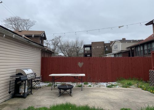 4923 Kamerling Ave, Chicago IL 60651-1812 exterior