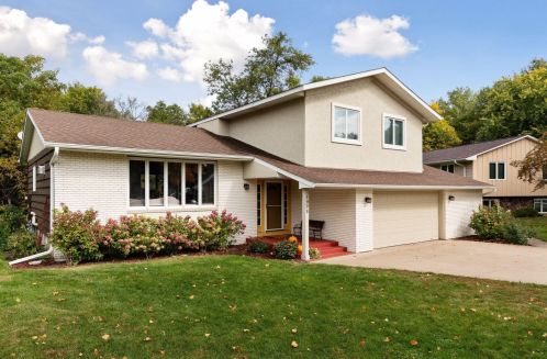 1975 Betty Jane Ct, Saint Paul MN 55109 exterior