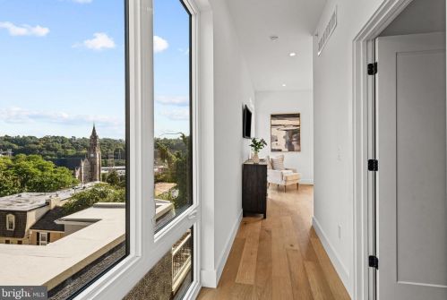 4315 Boone St, Philadelphia PA 19128-5003 exterior