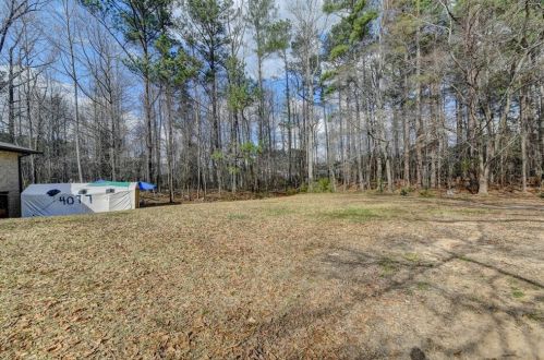 4596 Lenora Church Rd, Lithonia GA 30039-5626 exterior