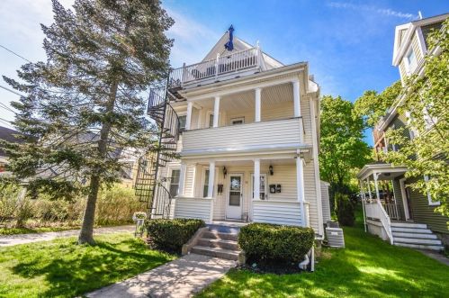 69 Cranch St, Quincy, MA 02169-1803