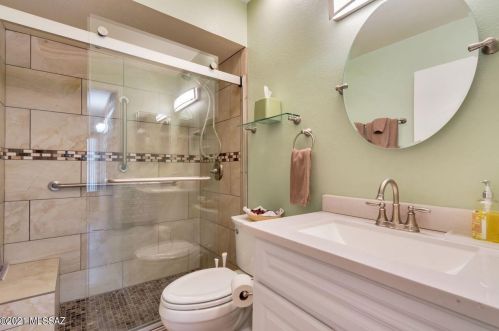 1071 Calle De Las Casitas, Green Valley AZ 85614-1986 exterior