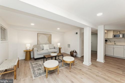 1607 D St, Washington DC  20003-2441 exterior