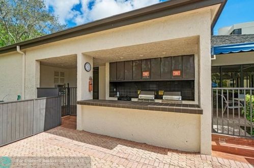 6420 Boca Del Mar Dr, Boca Raton FL  33433-5707 exterior