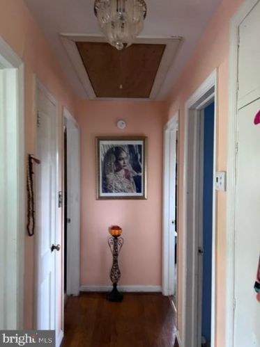 2824 James Dr, Alexandria VA 22303-1338 exterior