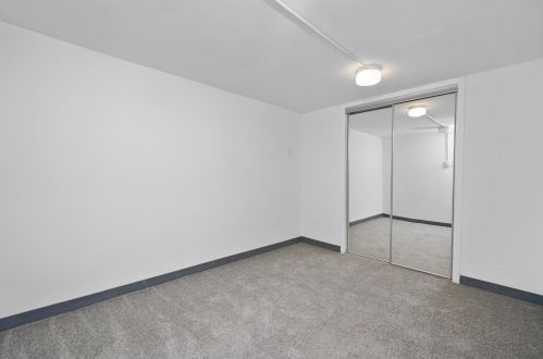 2312 Moody Ave, Chicago IL 60638-3545 exterior