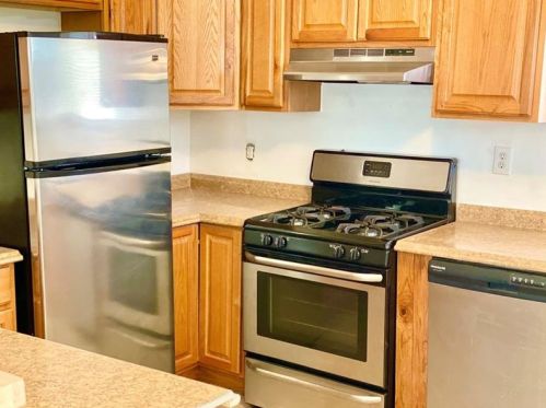 1900 Meadville St, Pittsburgh PA 15214-4012 exterior