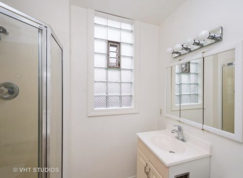 3252 Wabansia Ave, Chicago IL 60647-4937 exterior