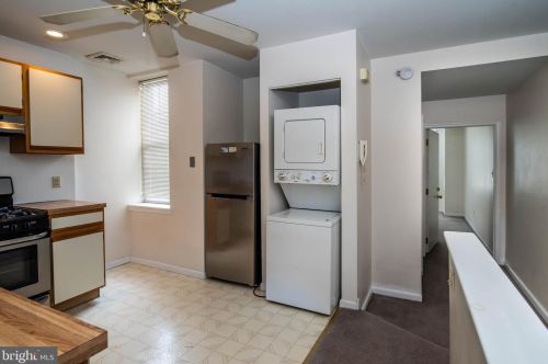 810 28 St, Philadelphia PA 19145-2522 exterior