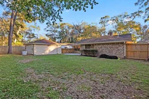 2119 Poplar Park Dr, Humble TX 77339-1756 exterior