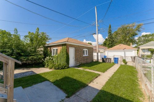 8346 Dante Ave, Chicago IL  60619-6510 exterior