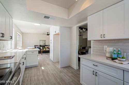 2110 Mcnair St, Chandler AZ 85225-1829 exterior