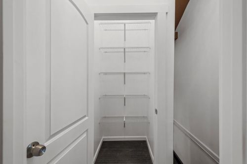 511 Shelbourne Ave, Pittsburgh PA 15221-2617 exterior