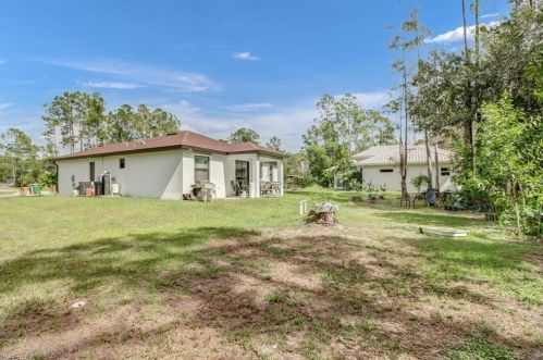 2510 54 Ave, Naples FL 34120-0500 exterior