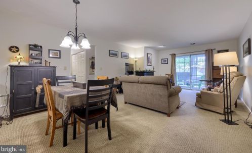 104 Country Pl Dr, Lancaster PA 17601-1775 exterior