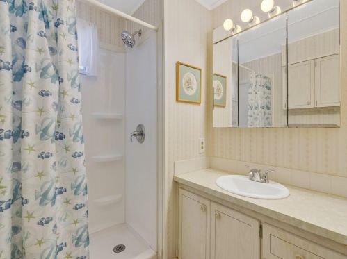 36 Del Prado St, Fort Pierce FL 34952-2850 exterior