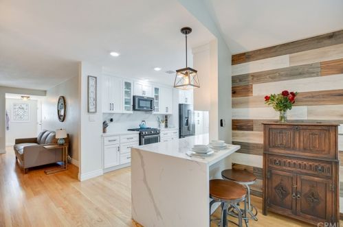 14015 Cornuta Ave, Bellflower CA 90706-4877 exterior