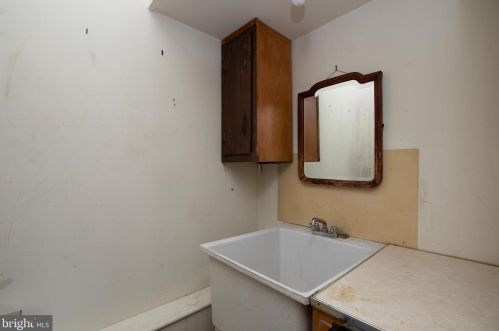 203 Almonesson Rd, Blenheim NJ 08012-4060 exterior