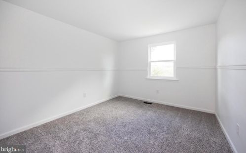 57 Orch Ct, Limerick PA 19468-2913 exterior