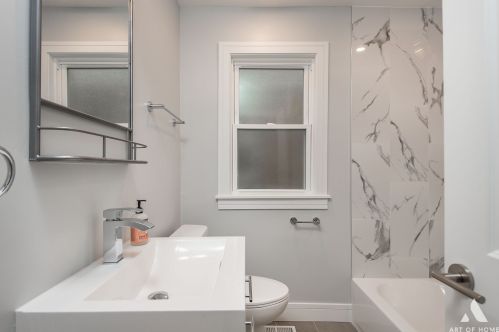 4832 Merrimac Ave, Chicago IL  60630-2914 exterior