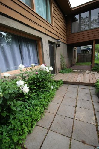 3610 Superior St, Duluth MN 55804-2047 exterior