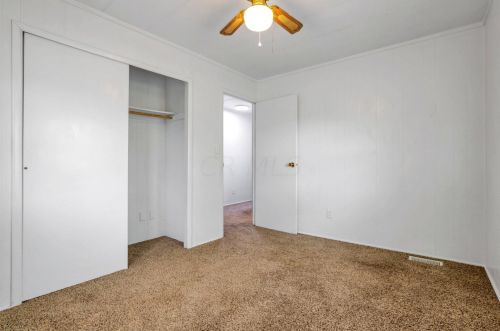 4306 Blacks Rd, Hebron OH 43025-9016 exterior