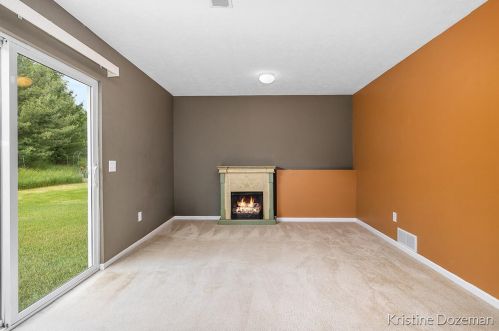 1636 Northbend Dr, Grand Rapids MI 49505-3906 exterior