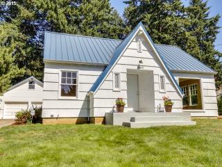 2160 79 Ave, Portland OR  97223-7494 exterior