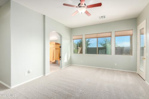 4433 Cottontail Rd, Phoenix AZ  85086-1447 exterior