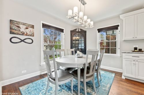 675 Prospect Ave, Elmhurst IL 60126-5008 exterior