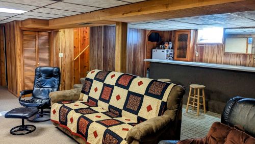 4914 104, Milwaukee WI 53228-3204 exterior