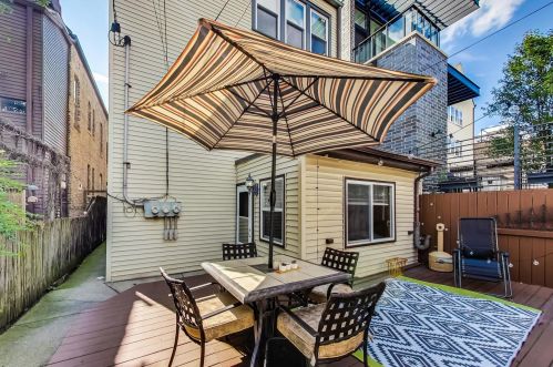 1919 Wolcott Ave, Chicago IL 60660-2325 exterior