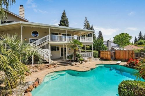 7217 Pne Grv Way, Folsom CA 95630-1952 exterior