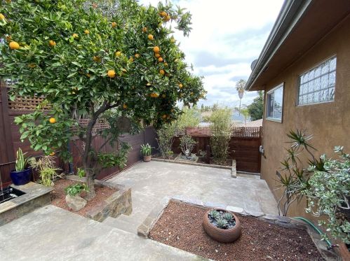 1936 Meade Ave, San Diego CA 92116-4017 exterior