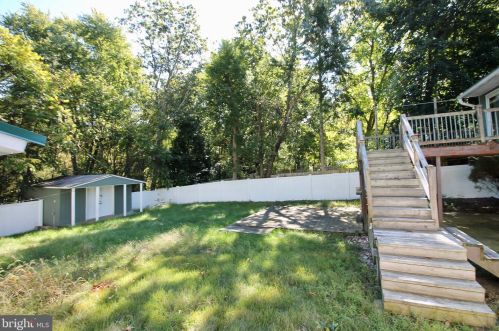 62 Dakota Trl, Browns Mills NJ 08015-5225 exterior