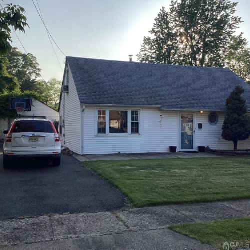 51 Sturgis Rd, Edison NJ 08817-4071 exterior