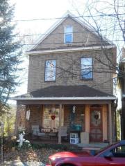1812 Roselynn St, Scranton PA  18510-2541 exterior