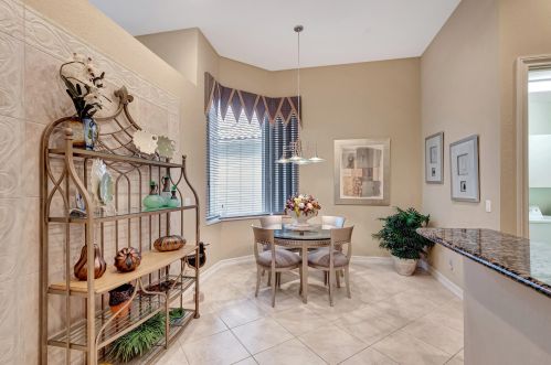 56 Is Dr, Boynton Beach FL 33435-3338 exterior