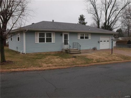 114 High St, Troy, IL 62294-1640