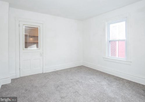 824 Chestnut St, Lancaster PA  17602-3128 exterior