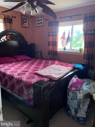 2824 James Dr, Alexandria VA 22303-1338 exterior