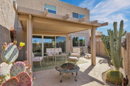 4031 Charter Oak Rd, Phoenix AZ 85032-7470 exterior