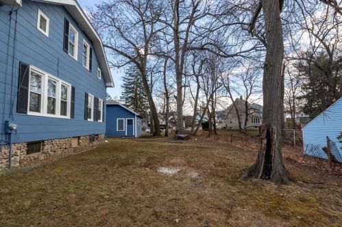 139 Berkshire Ave, Springfield MA  01109-1749 exterior