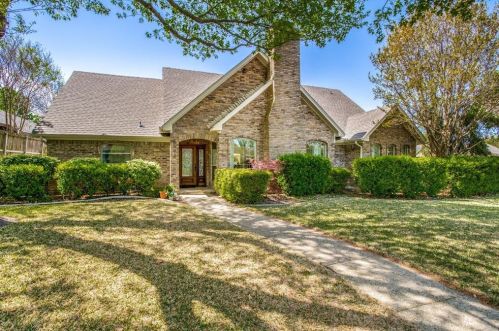 6502 Brentfield Dr, Dallas, TX 75248-2247