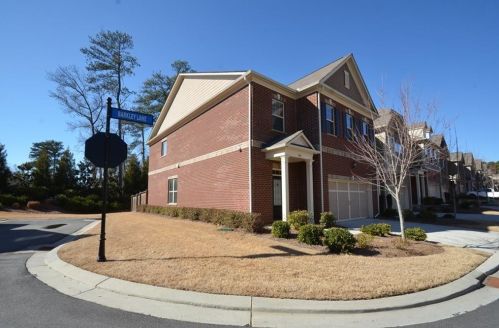 101 Barkley Ln, Atlanta, GA 30328-5466