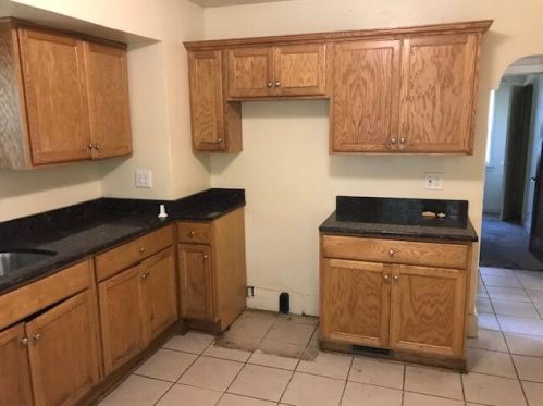 5151 49th St, Milwaukee WI  53218-4324 exterior