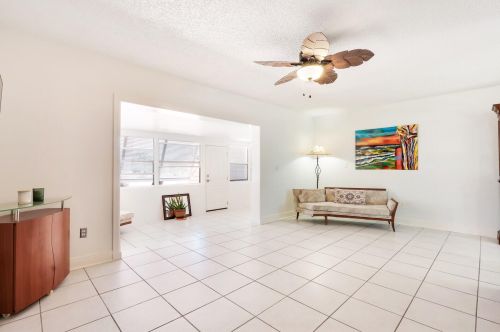 206 Fernandina St, Fort Pierce FL  34949-3534 exterior