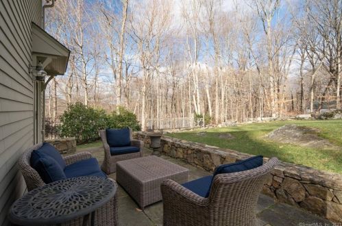 191 Br Brk Rd, Wilton CT 06897-1520 exterior