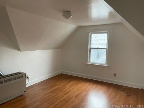 524 Prospect St, Torrington CT 06790-6328 exterior