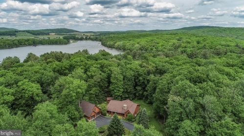 272 Wooded Ridge Rd, Swanton MD 21561-2334 exterior